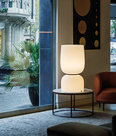 Ghost Floor & Table image 6